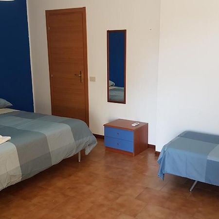 B&B Nettuno Beach Мілаццо Екстер'єр фото